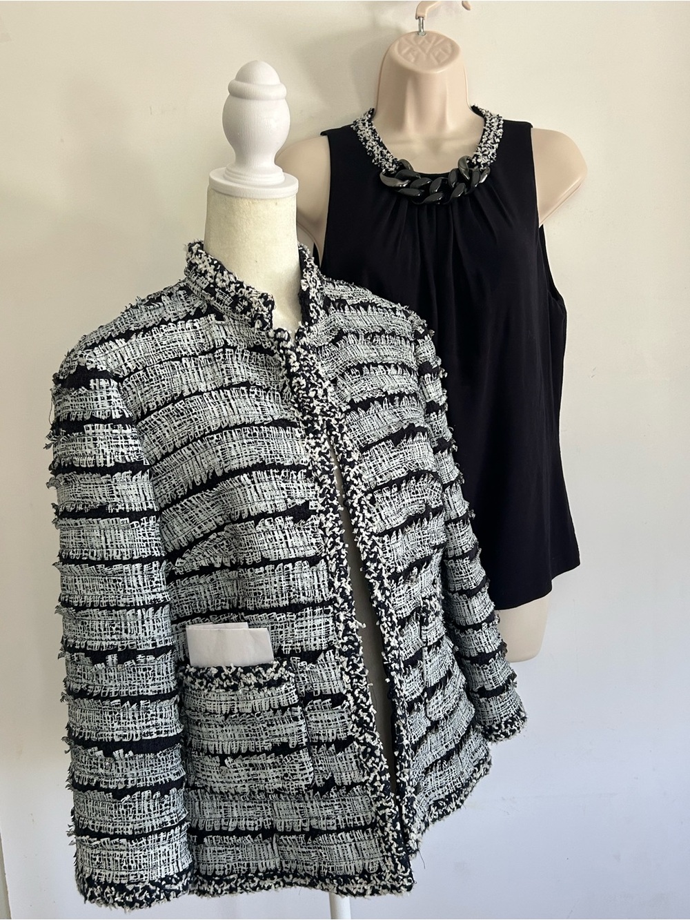 PerSe Navy/White Couture Inspired Tweed Jacket Set Executive NWT SZ 8
